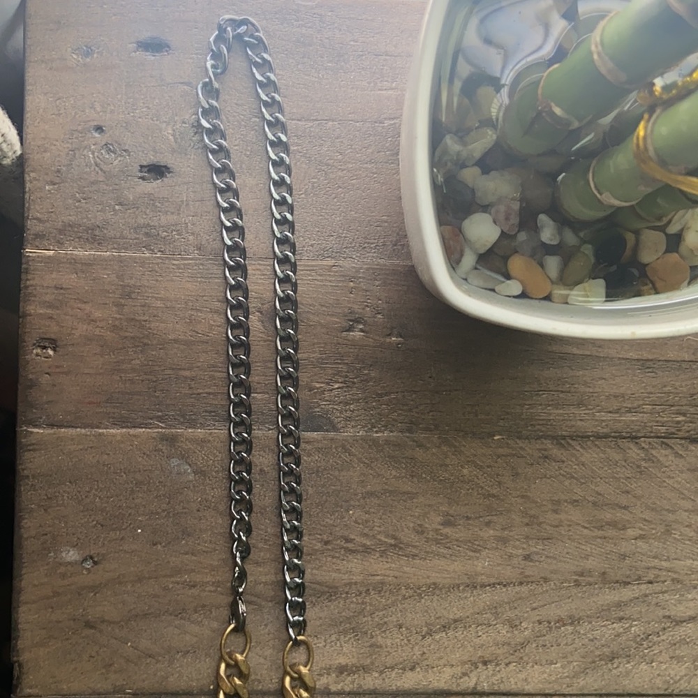 Beautiful necklace - Picture 5 of 12